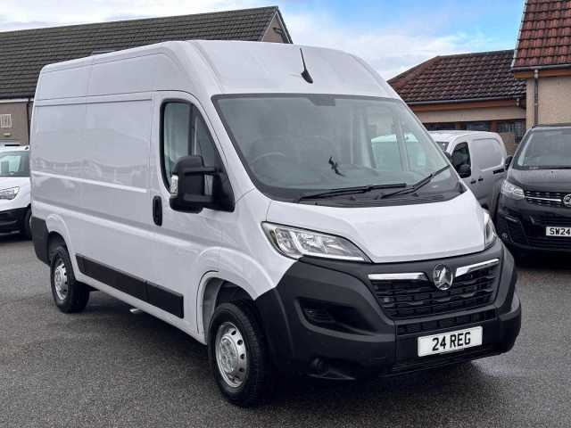 Vauxhall Movano L2h2 Van 3500 2.2 Tb D 140 Prime Van - LWB Diesel Kaolin White