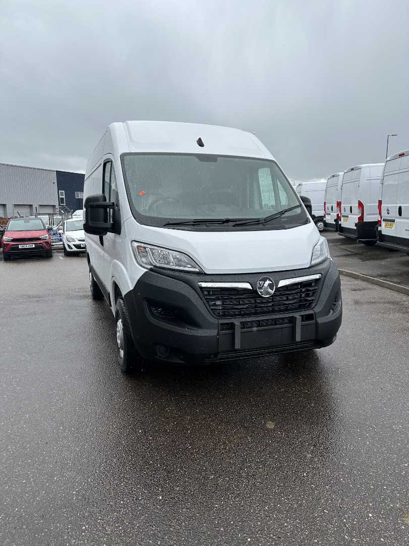 2024 Vauxhall Movano