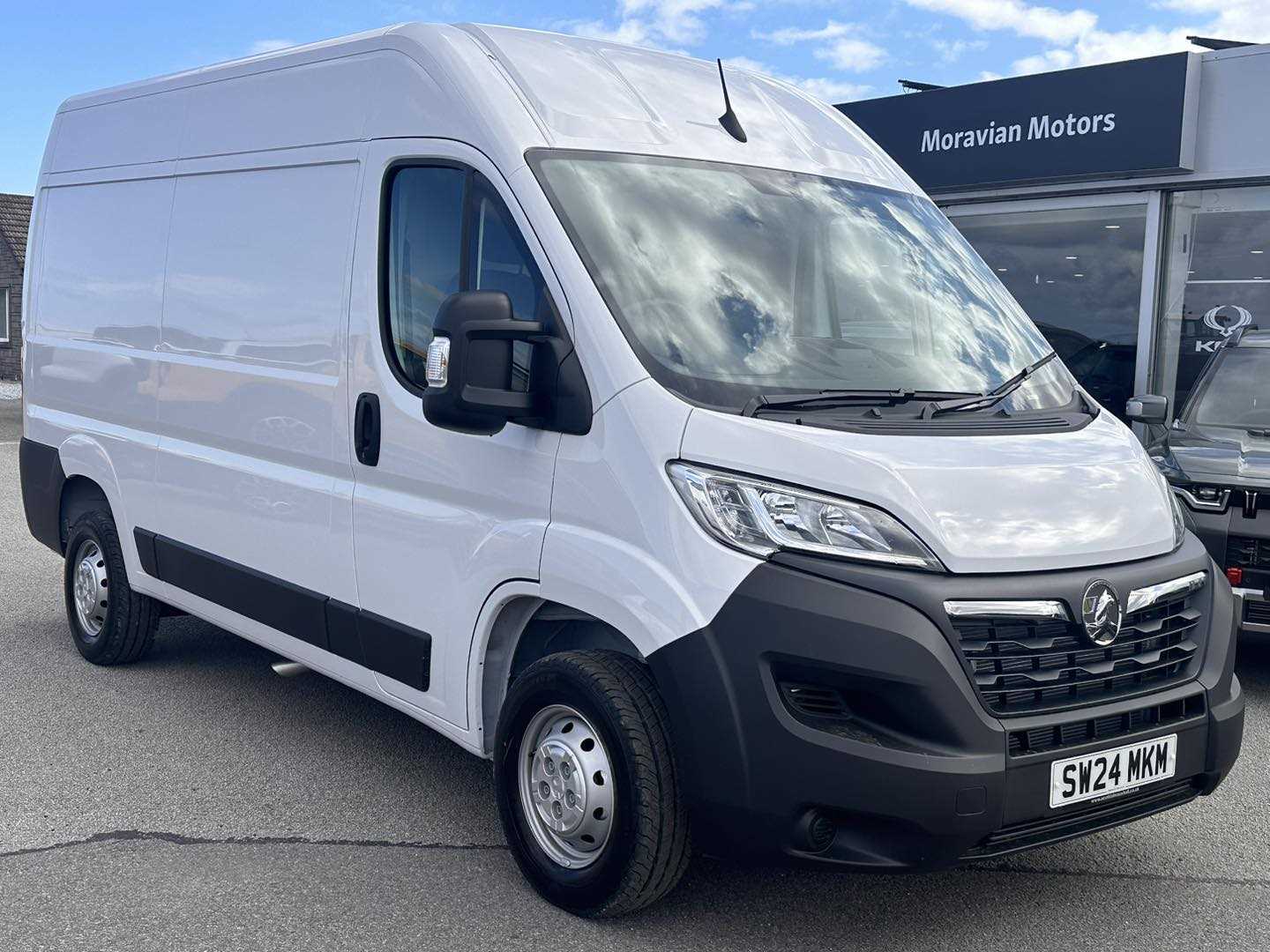 2024 Vauxhall Movano