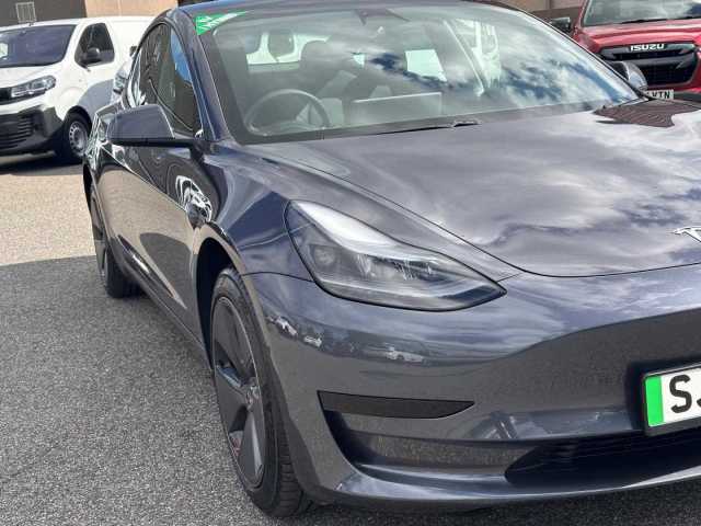 2023 Tesla Model 3 3