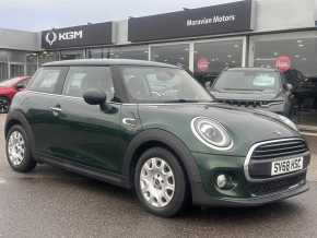 MINI HATCHBACK 2018 (68) at Moravian Motors Buckie